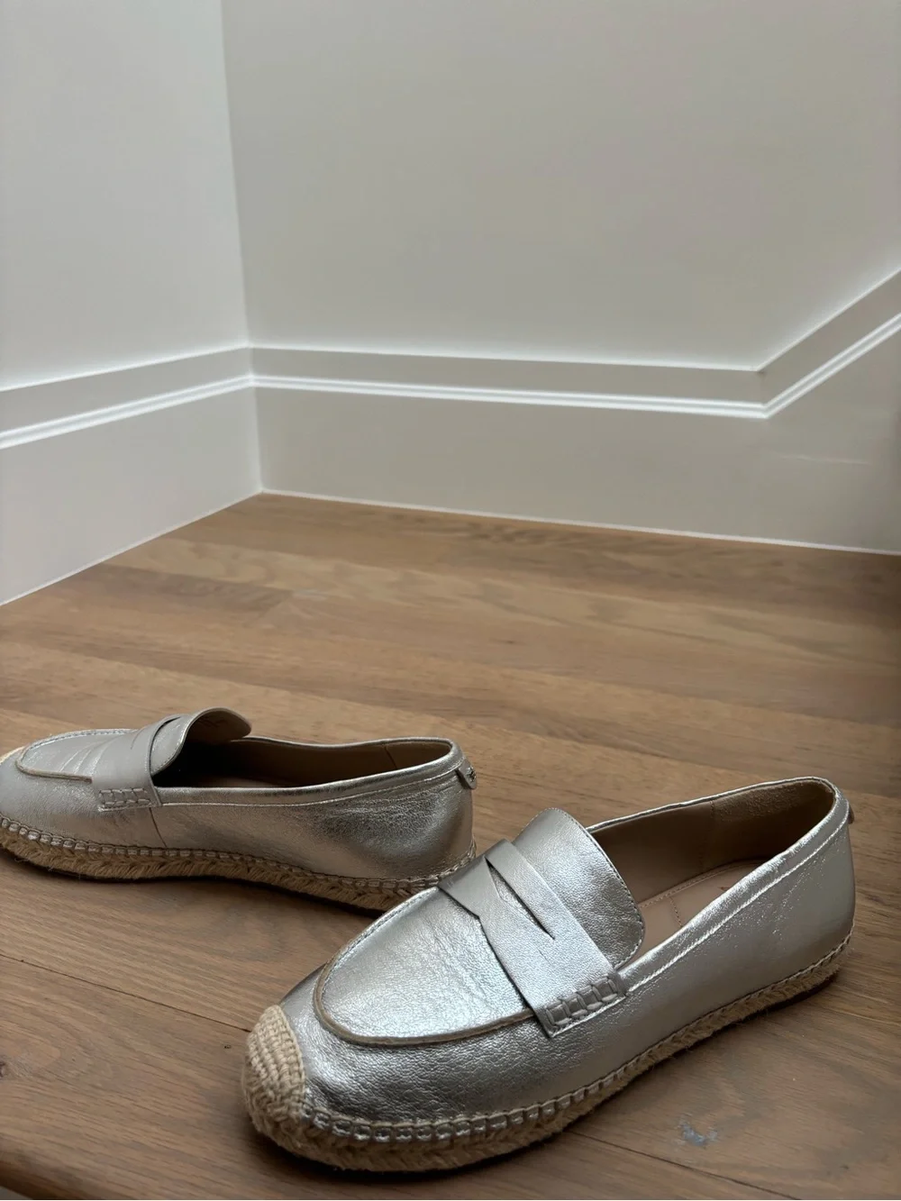 Sam Edelman Silver Metallic Espadrille Loafer - Size 11